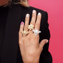 Cargar imagen en el visor de la galería, Anillo de Flor Amarilis